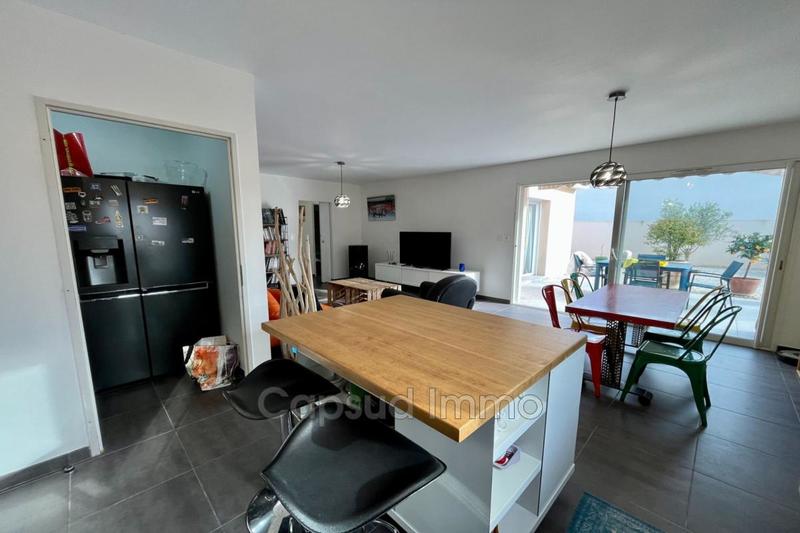 Villa - 90 m² - 4 pièces