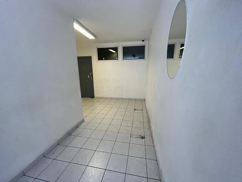 Local commercial - 140 m²