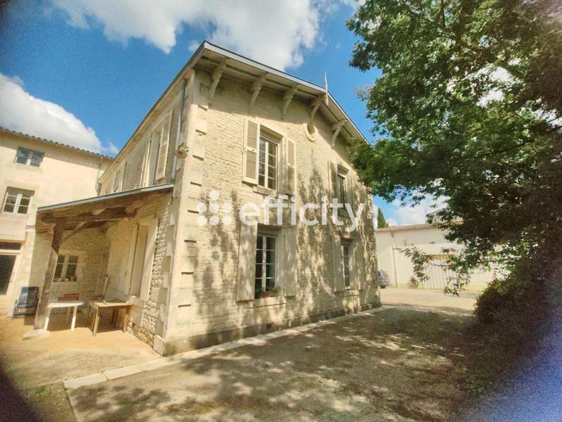 Maison - 178 m² - 6 pièces