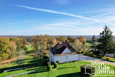 Maison - 160 m² - 6 pièces