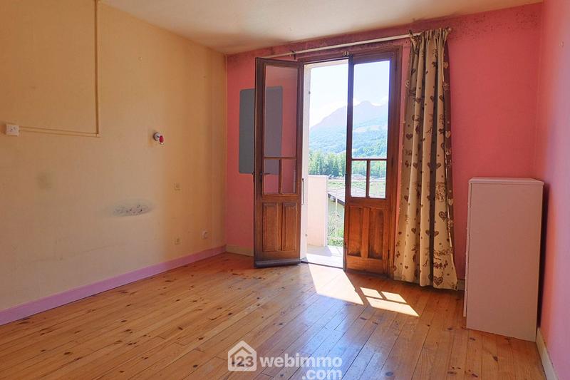 Maison de village - 77 m² - 5 pièces