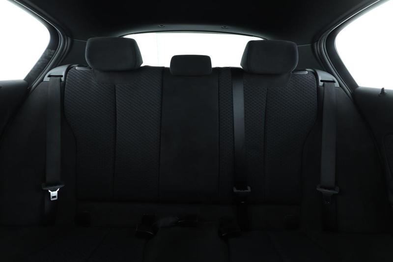 Bmw Série 1 118d xDrive m Sport 5p 150 ch