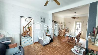 Maison - 93 m² - 4 pièces