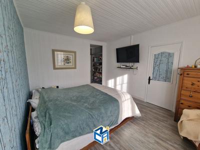 Maison ancienne - 212 m² - 6 pièces