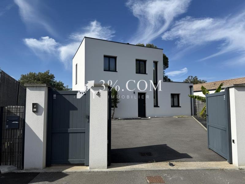 Maison - 134 m² - 5 pièces