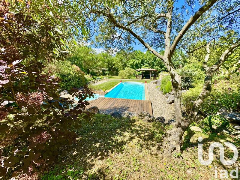 Maison - 155 m² - 5 pièces