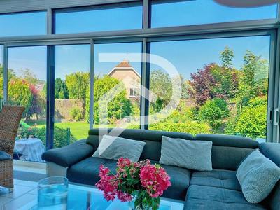 Maison bourgeoise - 210 m² - 7 pièces