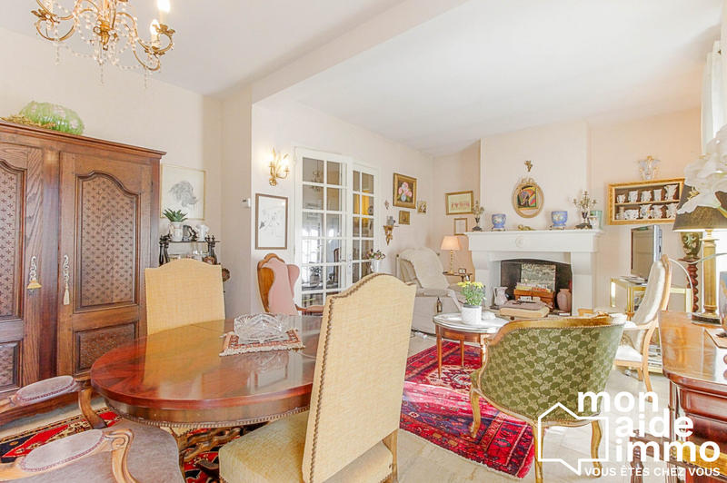 Maison - 172 m² - 6 pièces