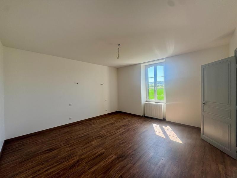 Maison - 273 m² - 6 pièces