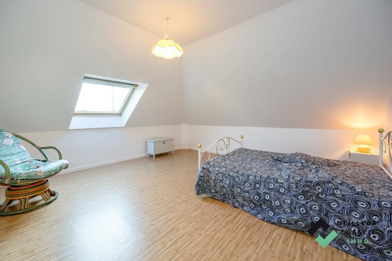 Maison contemporaine - 165 m² - 4 pièces