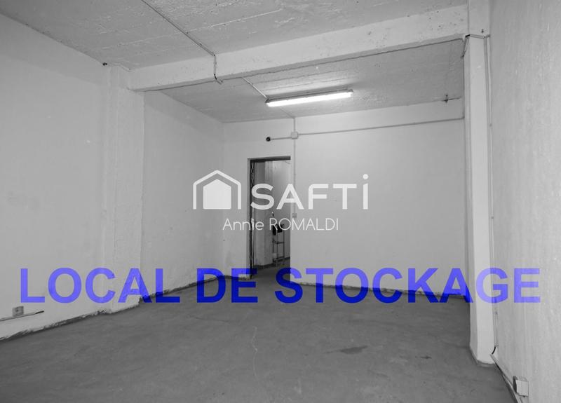 Local commercial - 421 m² - 9 pièces
