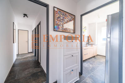 Appartement - 75 m² - 4 pièces