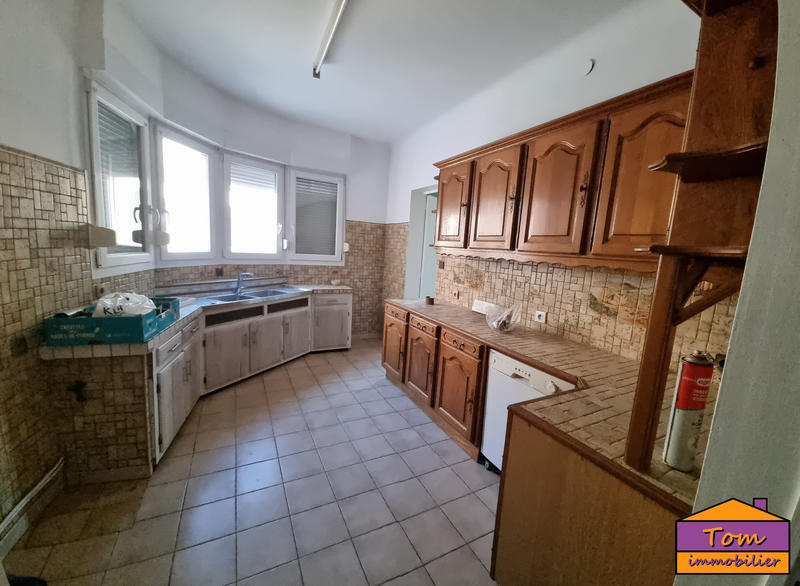 Immeuble - 297 m² - 9 pièces