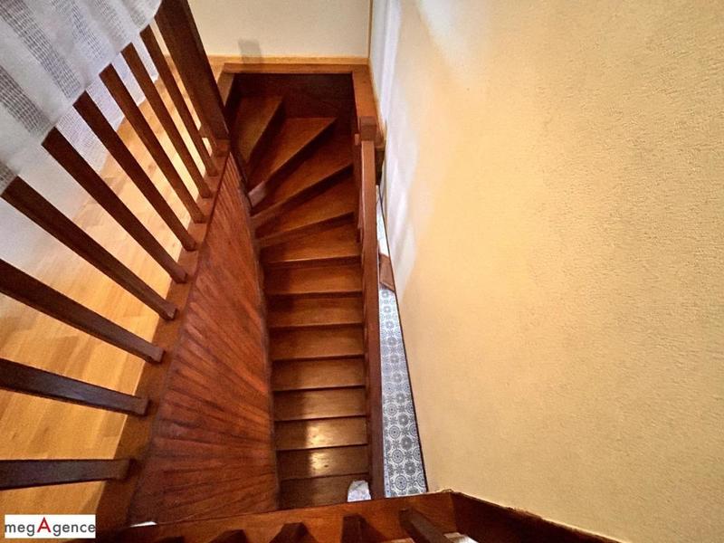 Pavillon - 94 m² - 5 pièces