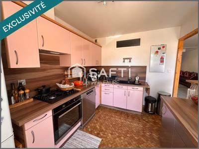 Duplex - 97 m² - 6 pièces