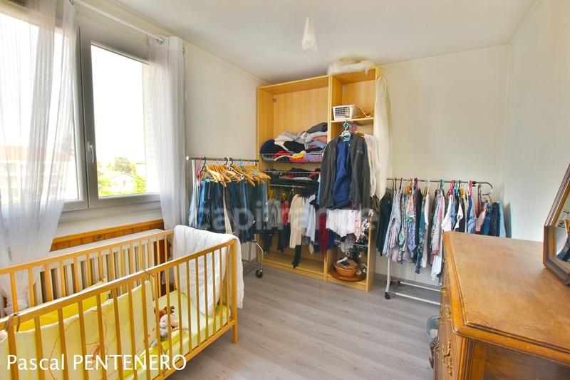 Appartement - 80 m² - 4 pièces