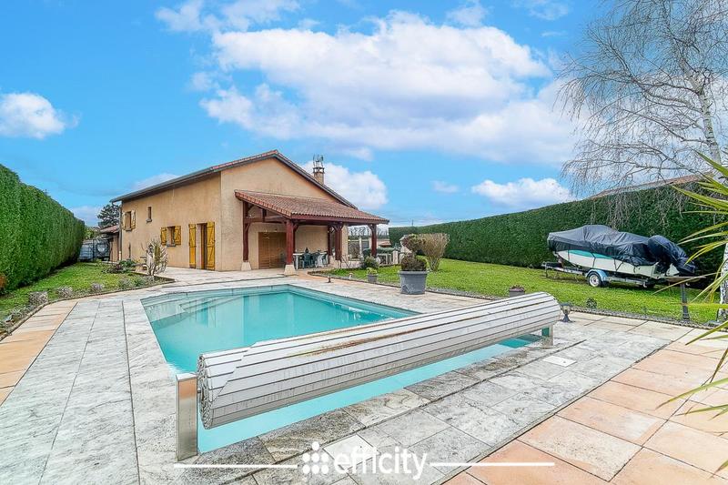 Villa - 158 m² - 7 pièces