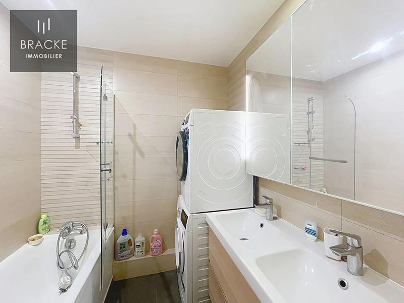 Appartement - 125 m² - 5 pièces