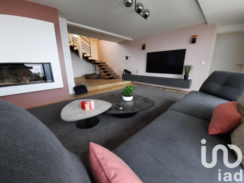 Maison - 199 m² - 6 pièces