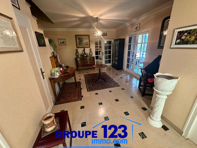 Maison - 198 m² - 5 pièces