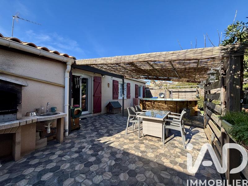 Maison - 100 m² - 6 pièces