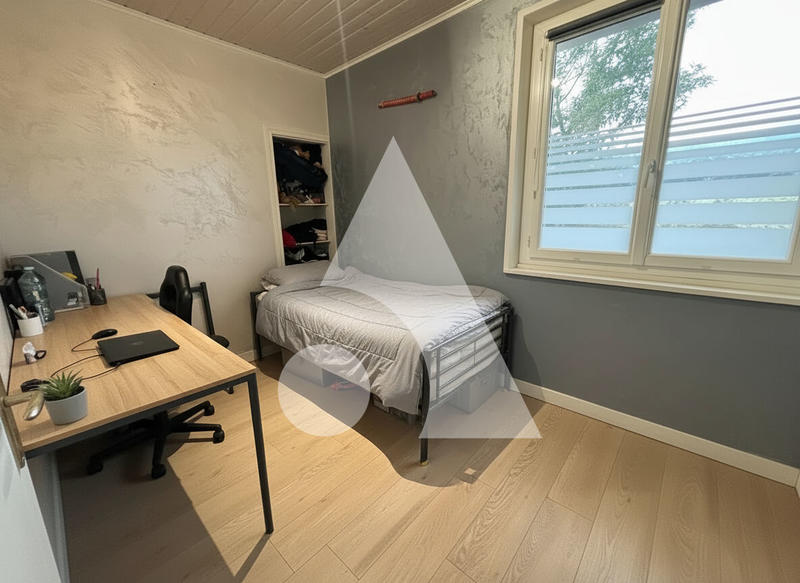 Maison - 82 m² - 4 pièces