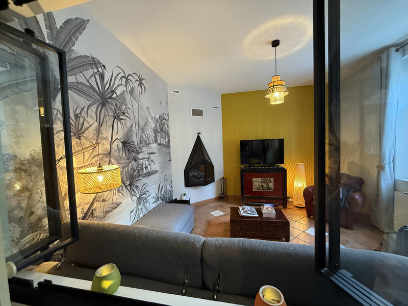 Maison - 99 m² - 6 pièces