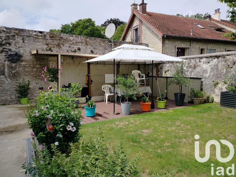 Maison - 246 m² - 7 pièces