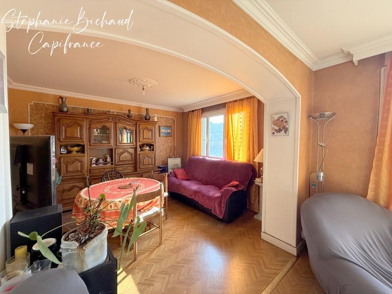 Appartement - 98 m² - 4 pièces