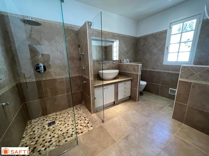 Maison de maîtres - 386 m² - 10 pièces