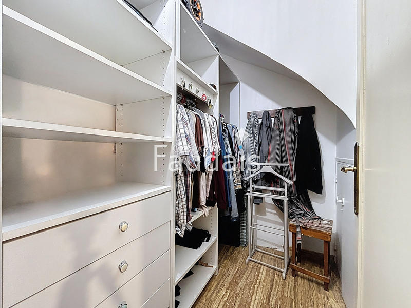 Maison - 176 m² - 6 pièces