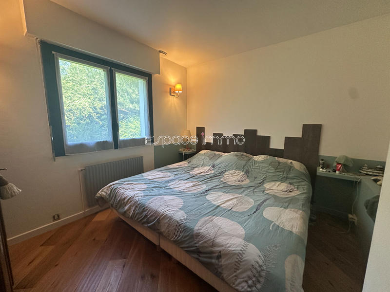 Maison - 137 m² - 6 pièces