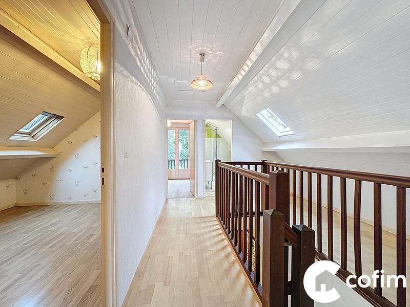 Maison - 110 m² - 6 pièces