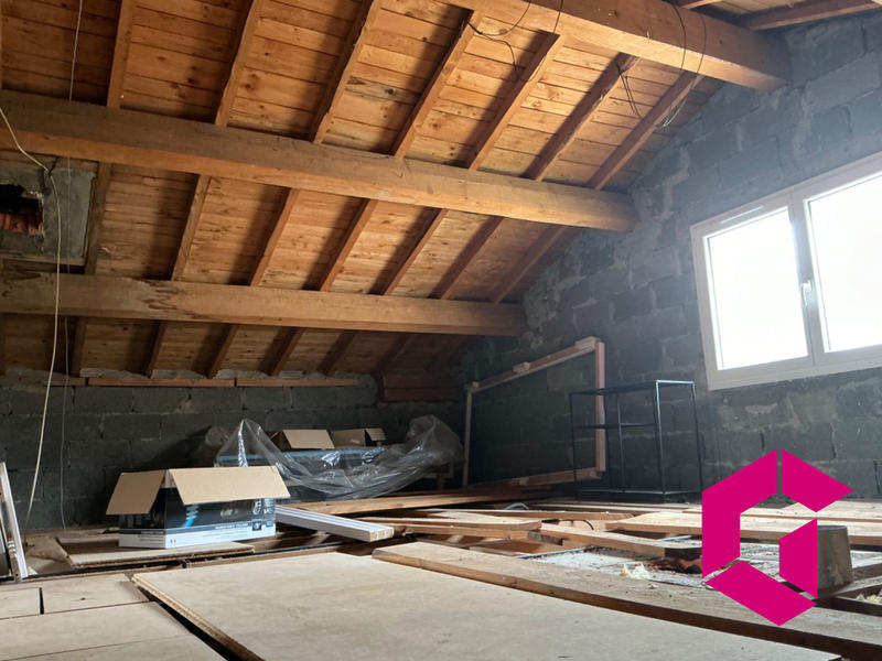 Maison - 140 m² - 4 pièces