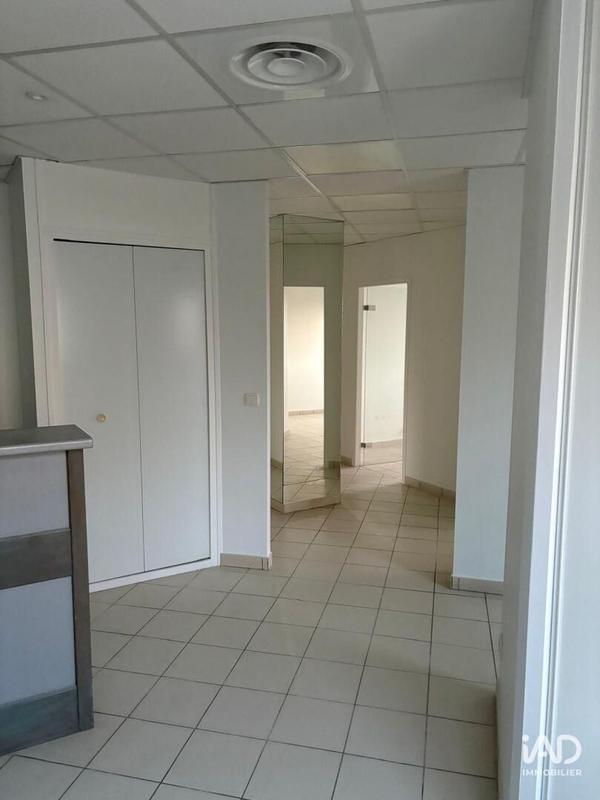 Local commercial - 97 m²