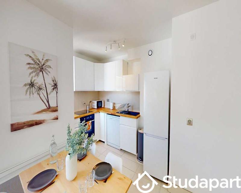 Chambre - 40 m² - 1 pièce