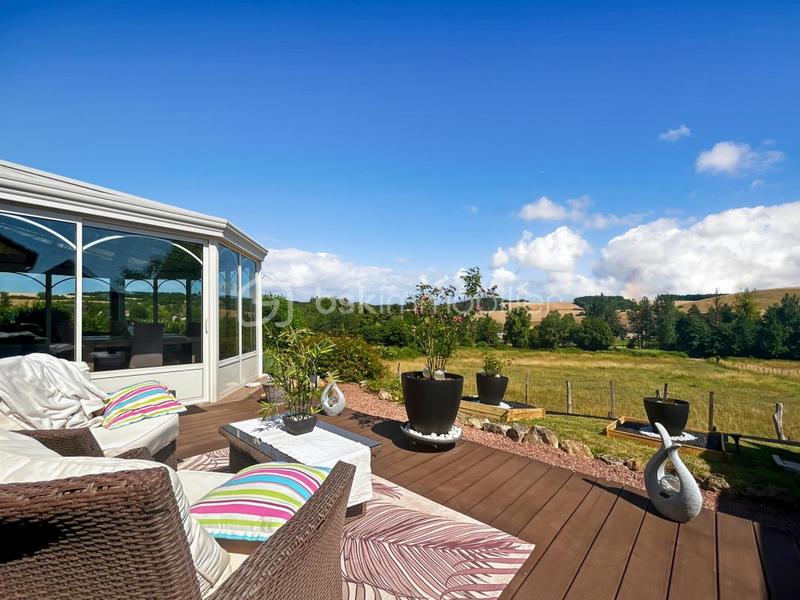 Maison - 179 m² - 6 pièces