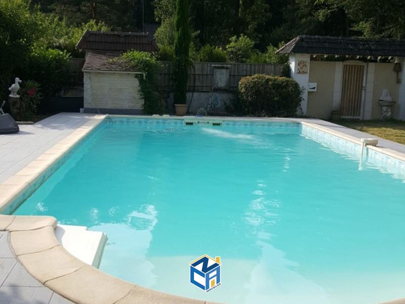 Maison ancienne - 212 m² - 6 pièces