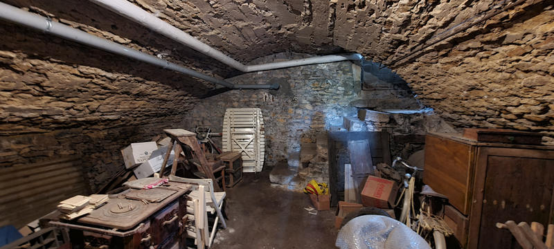 Maison - 140 m² - 8 pièces