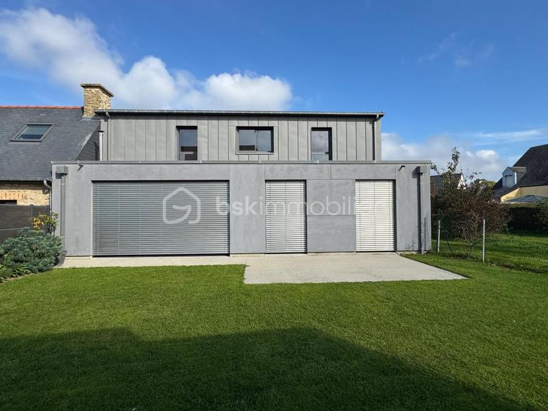 Maison - 135 m² - 5 pièces