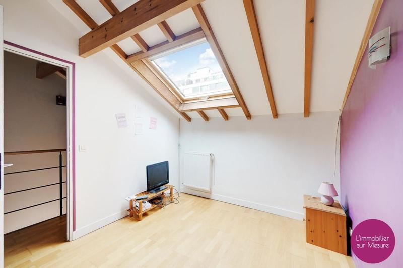 Appartement - 95 m² - 3 pièces