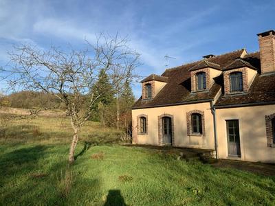 Maison - 260 m² - 6 pièces