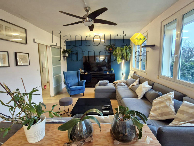 Maison - 128 m² - 6 pièces