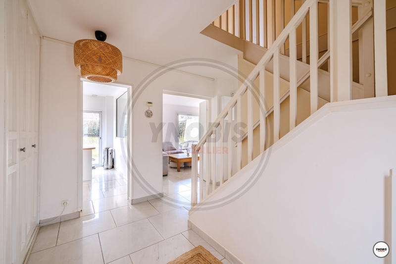 Maison - 101 m² - 6 pièces