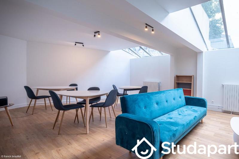 Chambre - 13 m² - 1 pièce