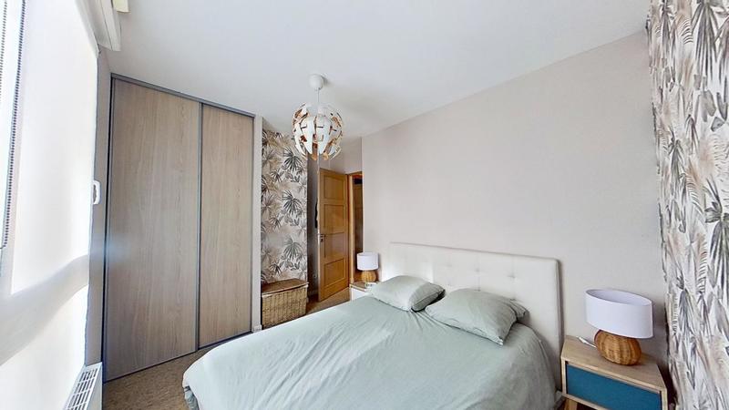 Appartement - 82 m² - 3 pièces