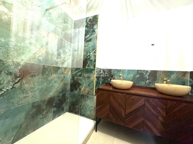 Appartement - 87 m² - 4 pièces