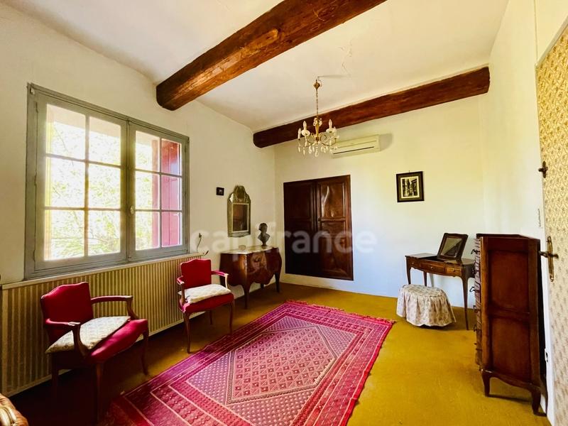 Mas - 500 m² - 11 pièces