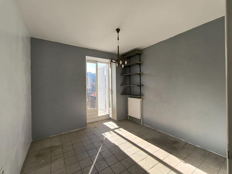 Maison - 192 m² - 6 pièces