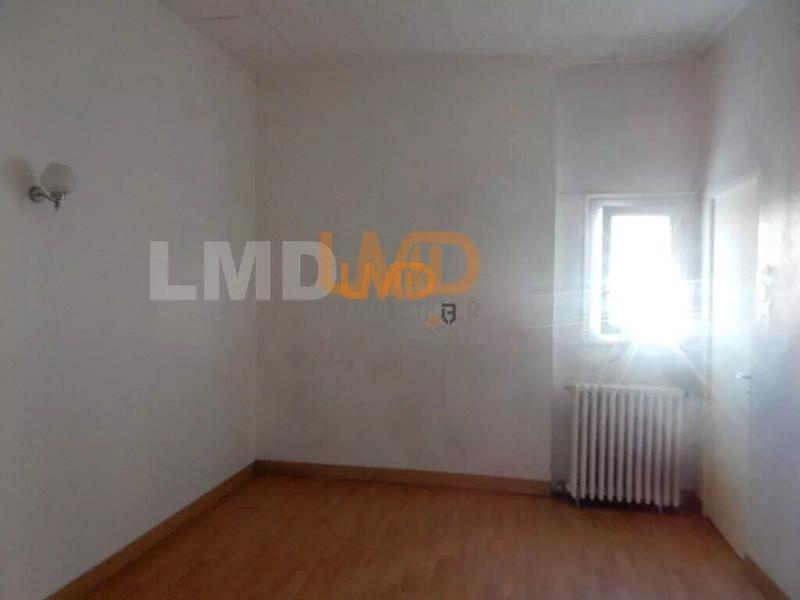 Maison en pierre - 141 m² - 8 pièces